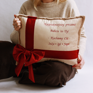 Poduszka haftowana/ welur/ haft Najpiękniejszy prezent Babciu, Dziadku to Ty - wyjątkowy prezent Dzień Babci i Dziadka