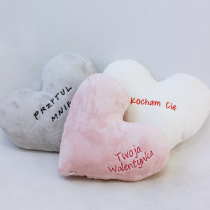 Poduszka serca/ poduszka haftowana/ poduszka z Twoim tekstem/ mięciutka podusia - wyjątkowy prezent dla zakochanych/ Walentynki