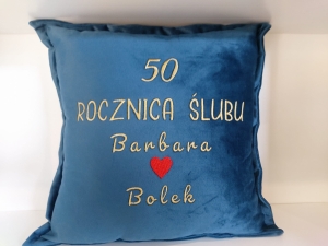 Poduszka haftowana, welur, personalizacja, haft - wyjątkowy prezent rocznica Ślubu / Ślub/ Wesele